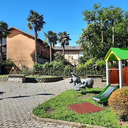 Holiday home Il Tulipano Brezzo